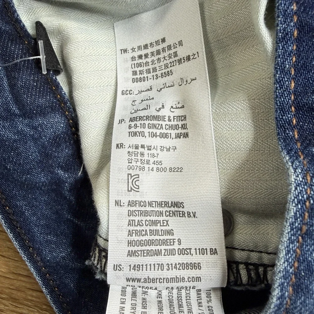 Abercrombie & Fitch High Rise Distressed Denim Shorts Women's Size 25 Raw Hem